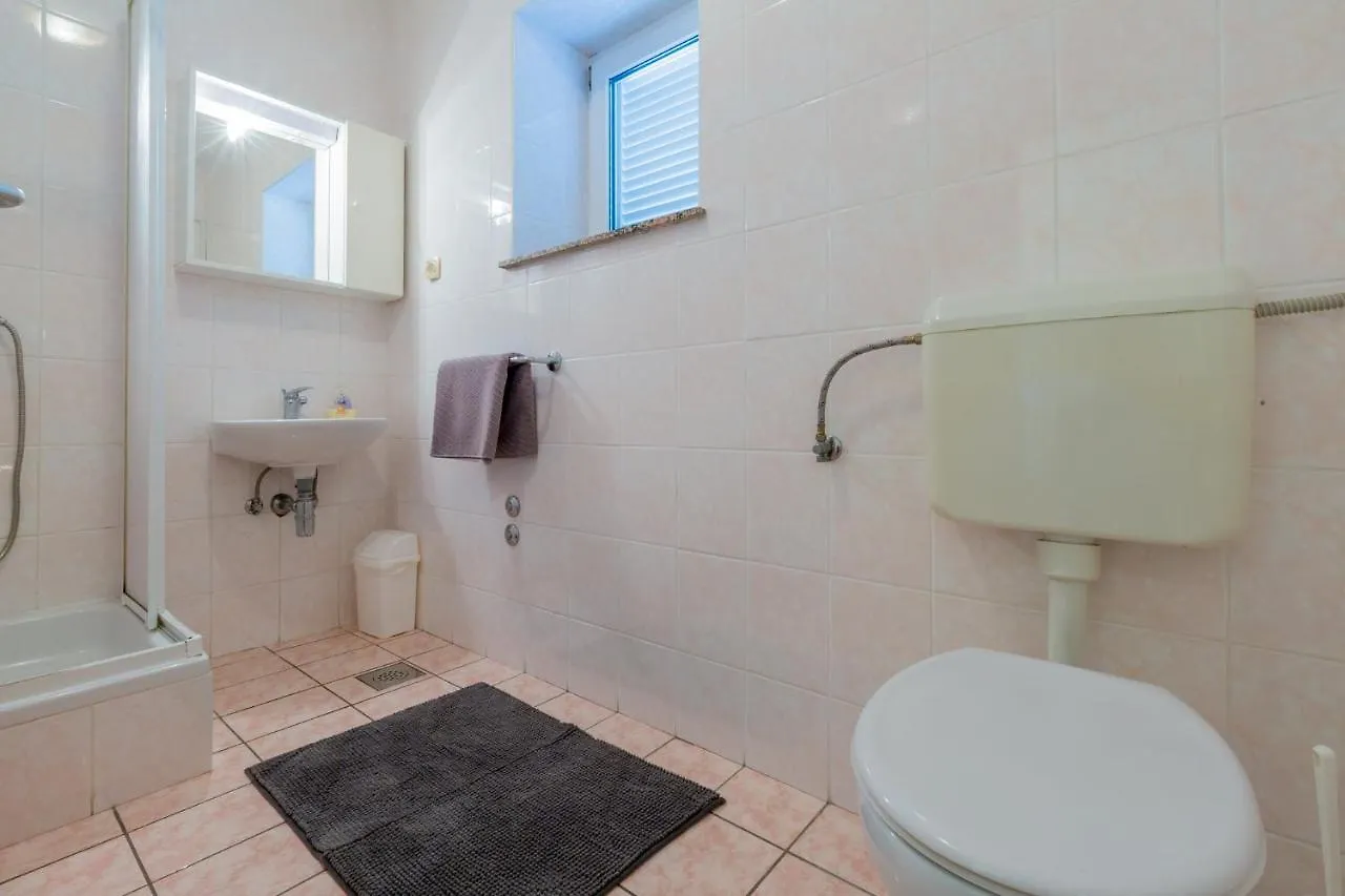 Akelava Apartments Цриквеница