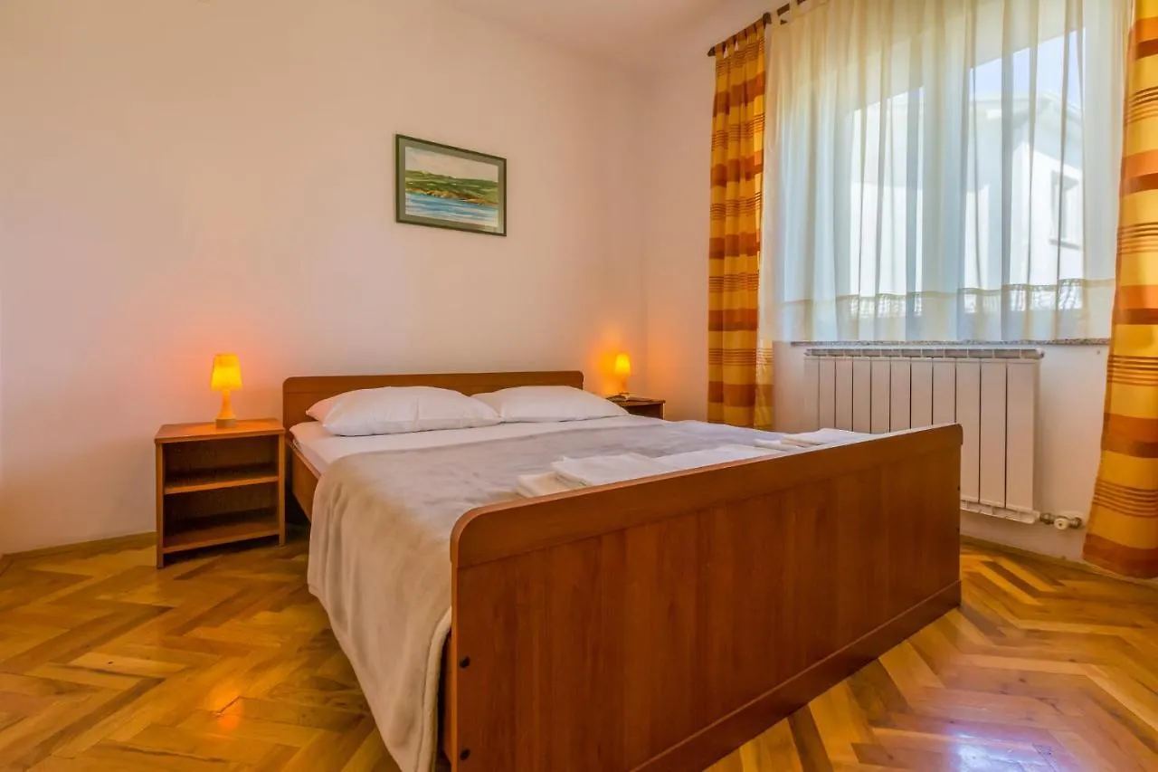 Akelava Apartments