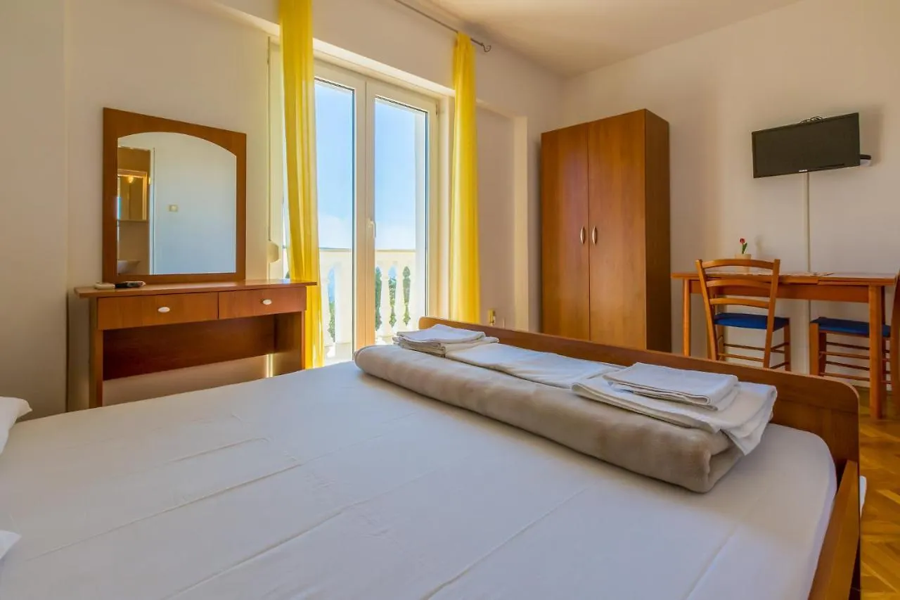 Akelava Apartments Цриквеница